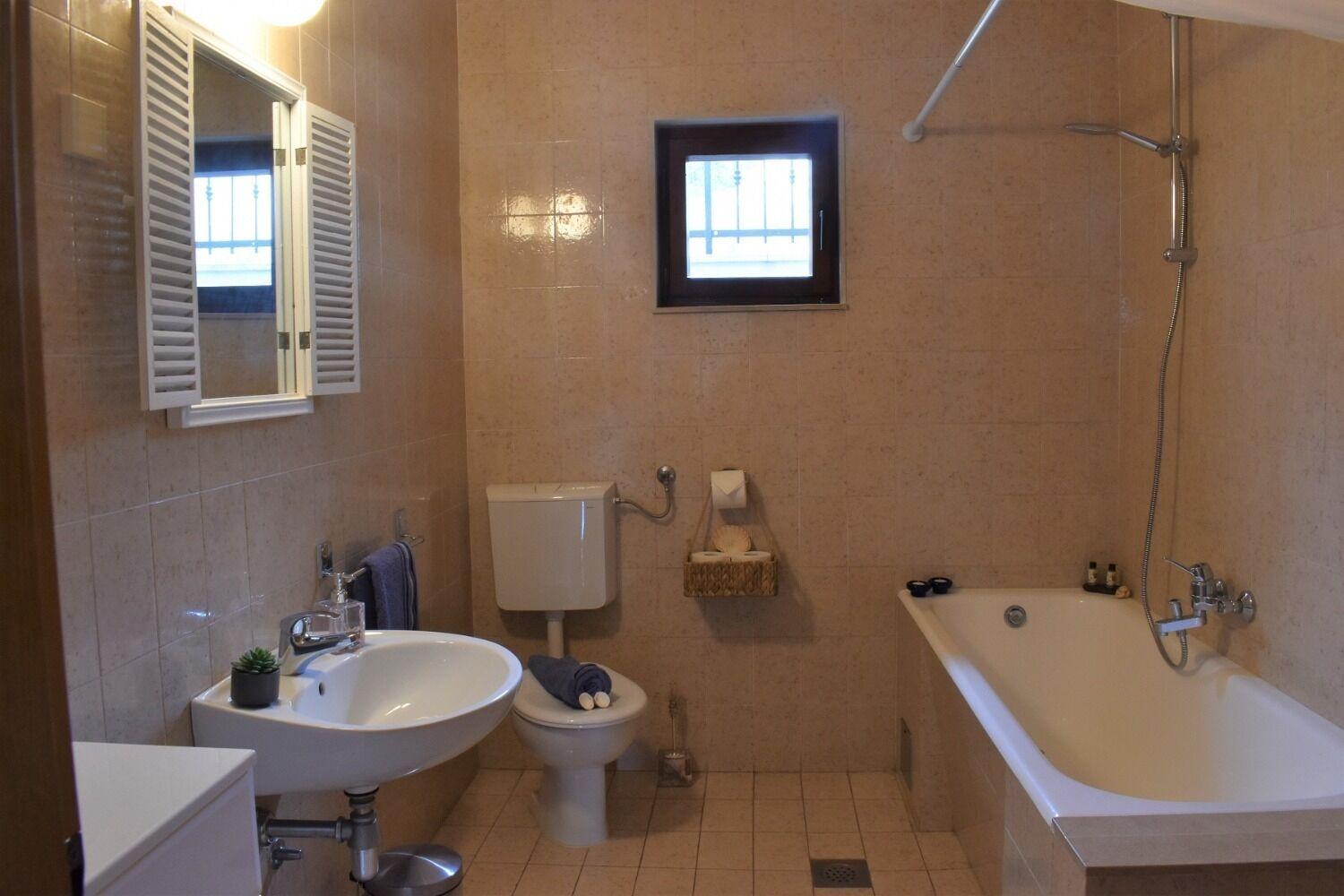 Apartments Frama - 3 Apartments Бол Экстерьер фото